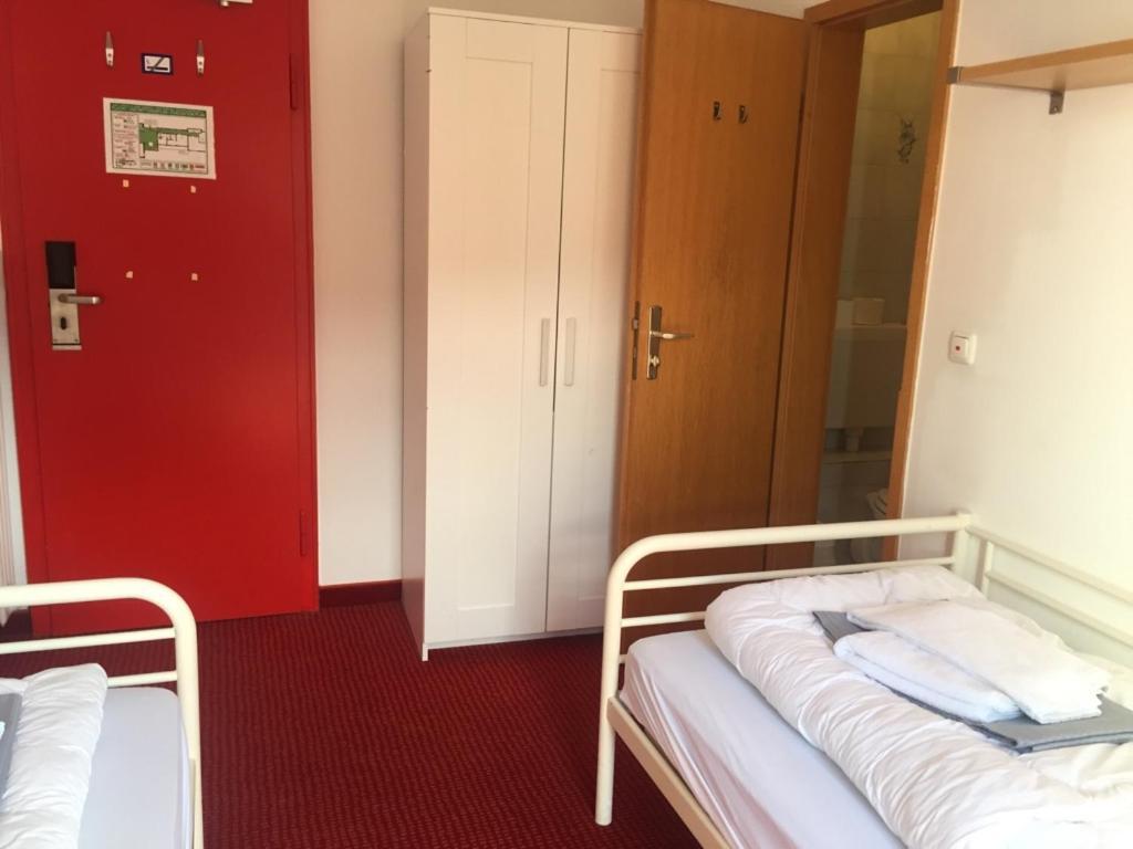 Hostel Der Athleten Garmisch-Partenkirchen Zewnętrze zdjęcie